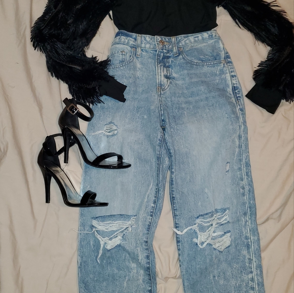 Express Jeans - Picture 2 of 6